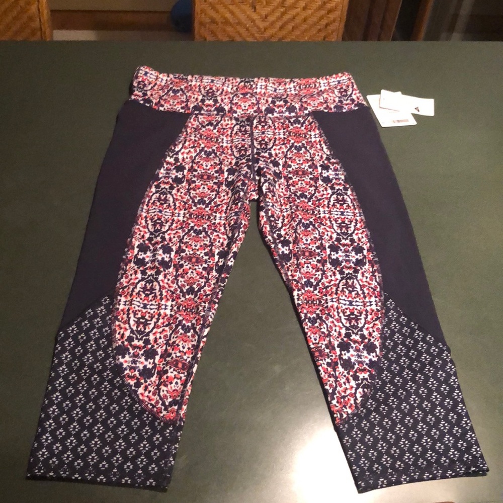 Athleta Indigo Shores High Rise Chaturanga Capri